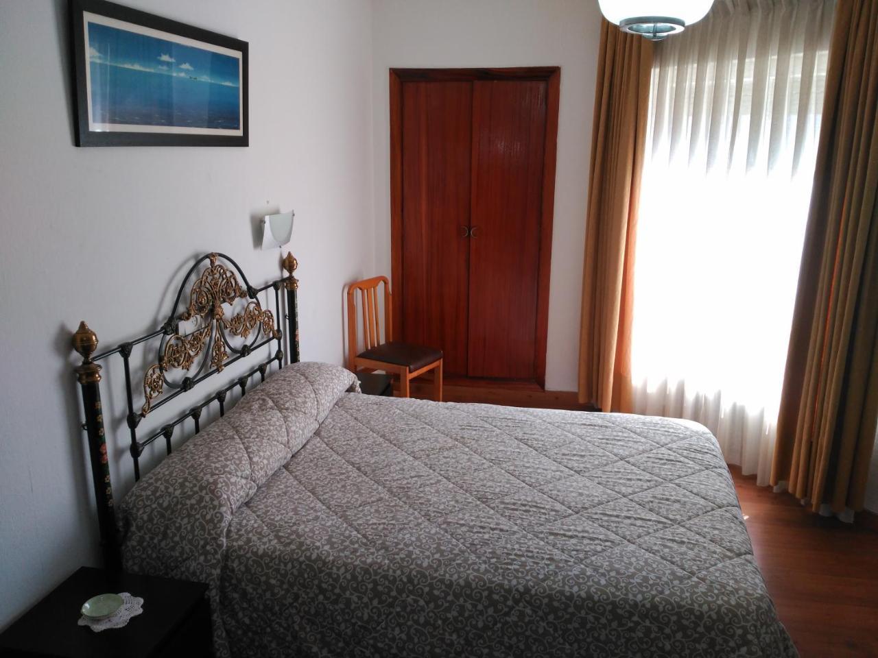 Hotel Vaqueros Лангрео Экстерьер фото
